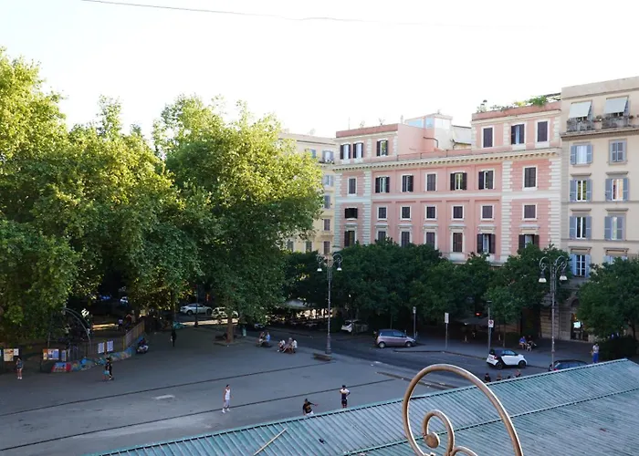 Al 25 Trastevere, Roma